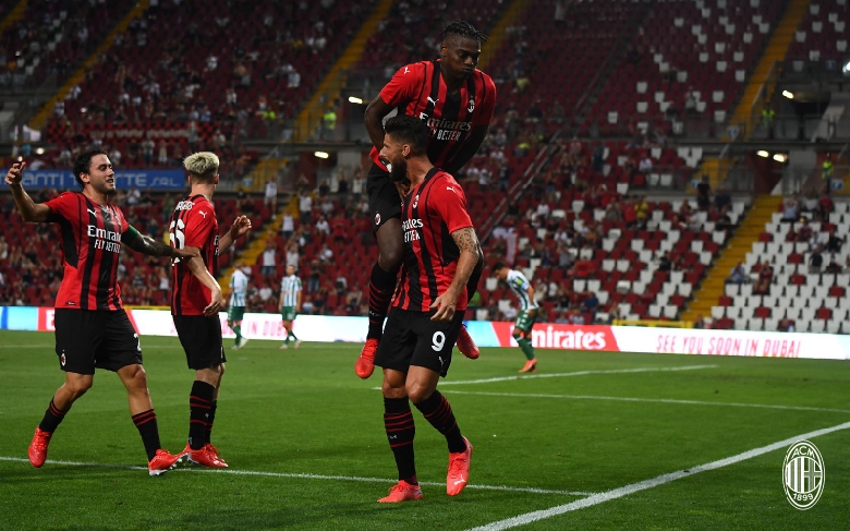 AC Milan Kalahkan Panathinaikos di Laga Uji Coba, Olivier Giroud Bikin 2 Gol