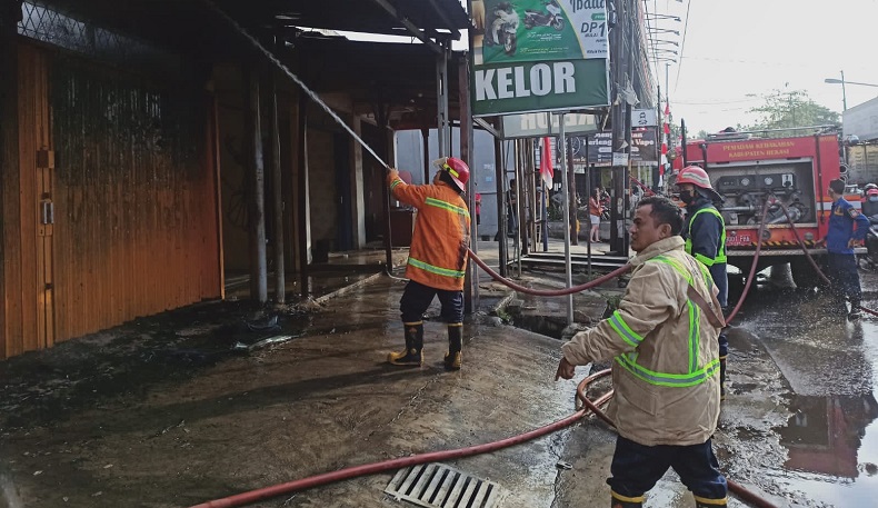 Bengkel Motor di Bekasi Hangus Terbakar, Kerugian Ratusan Juta