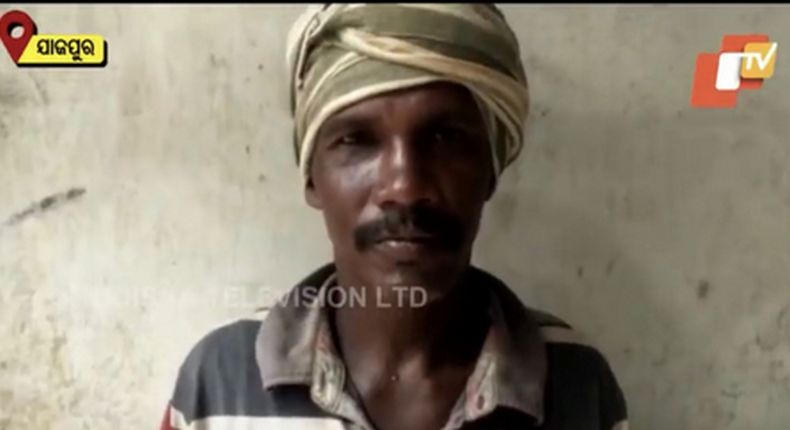 Balas Dendam Digigit, Pria Ini Kunyah Ular Berbisa sampai Mati