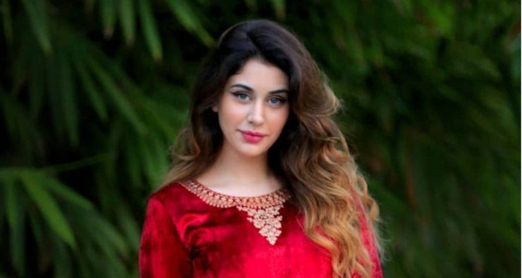 Mengenal Artis Tercantik Afghanistan Warina Hussain, Jadi Bintang Top Bollywood