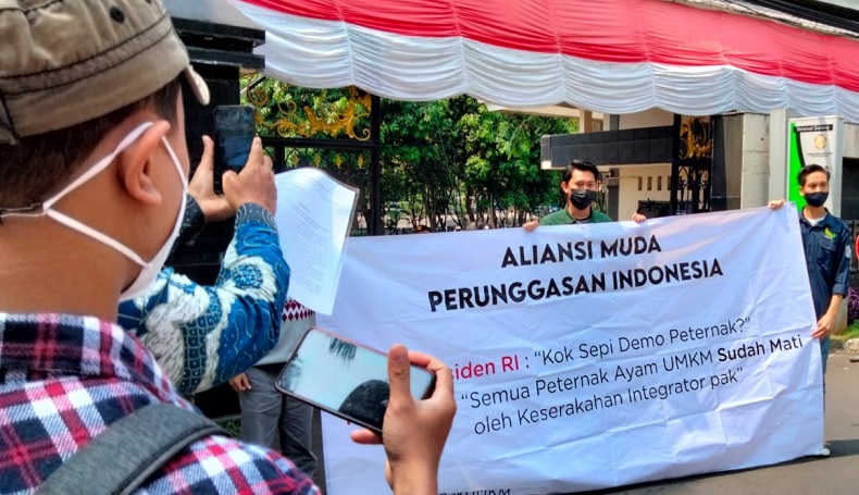 Penuhi Janji, Peternak Jawa Barat Aksi Damai di Depan Kantor Kementan 