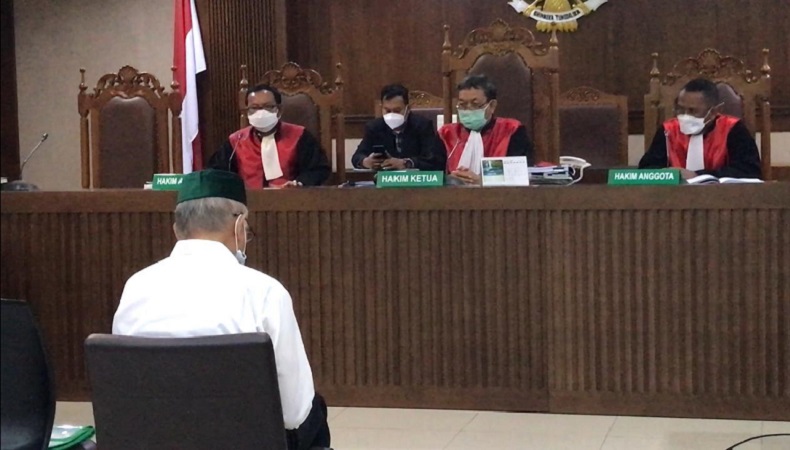 Kivlan Zen Dituntut 7 Bulan Penjara terkait Kasus Senpi Ilegal