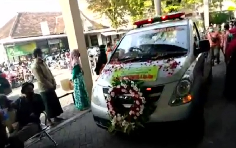 Berita Duka, 3 Perawat di Jatim Kembali Gugur karena Covid-19