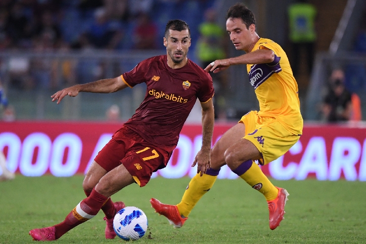 Diwarnai Drama 2 Kartu Merah, AS Roma Hajar Fiorentina