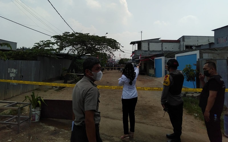 Benda Mencurigakan Diduga Bom Gegerkan Warga Jakasampurna Bekasi, Gegana Tiba di Lokasi