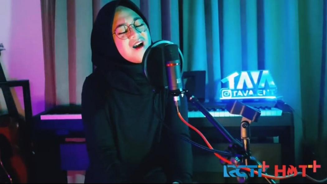 Tonton Video Top 20 Show Me Your Voice Satu Ini dan Rasakan Suasana Sedihnya!