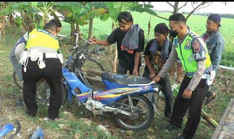  Senggol Sepeda Ontel, Suami Istri Tewas Terseret Truk hingga 15 meter di Grobogan
