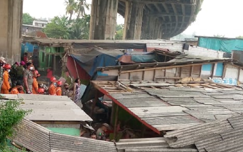 29 Bangunan Liar dan Tempat Prostitusi di Kampung Bayam Tanjung Priok Dibongkar