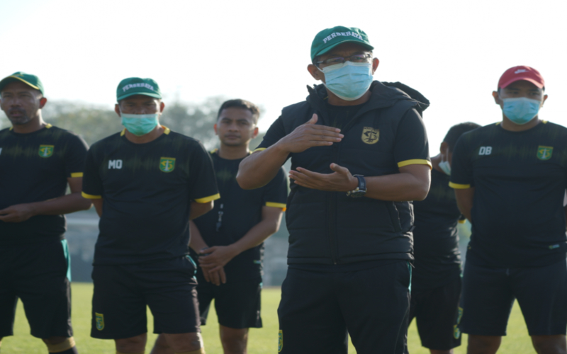Liga 1 Digelar Tanpa Penonton, Pelatih Persebaya Minta Bonek Patuhi Aturan