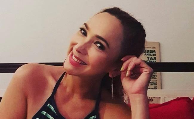 4 Artis Wanita Menikah di Usia 50-an, Siapa Saja?