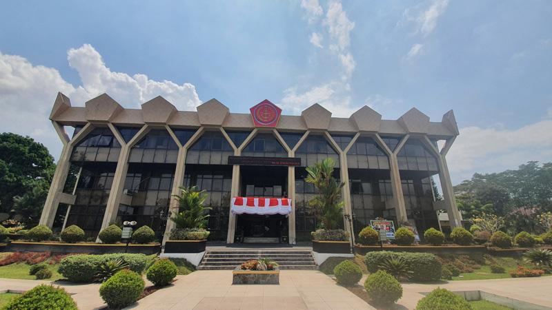Kantor Wali Kota Magelang Dipasangi Logo TNI, Ada Apa?