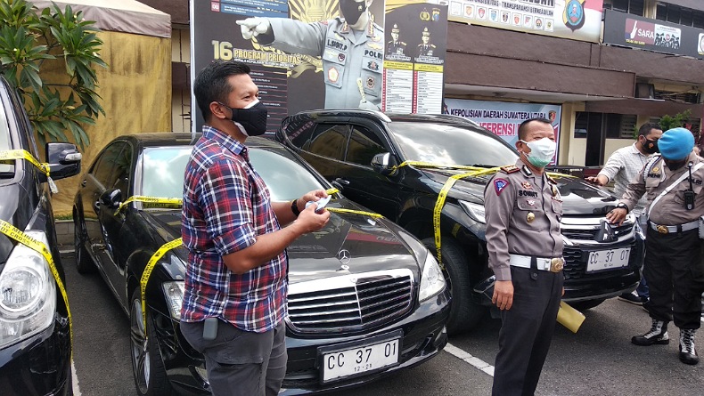 Tak terkait Kejahatan, Mobil Dokter Perempuan Berpelat Konsulat Rusia hanya Ditilang