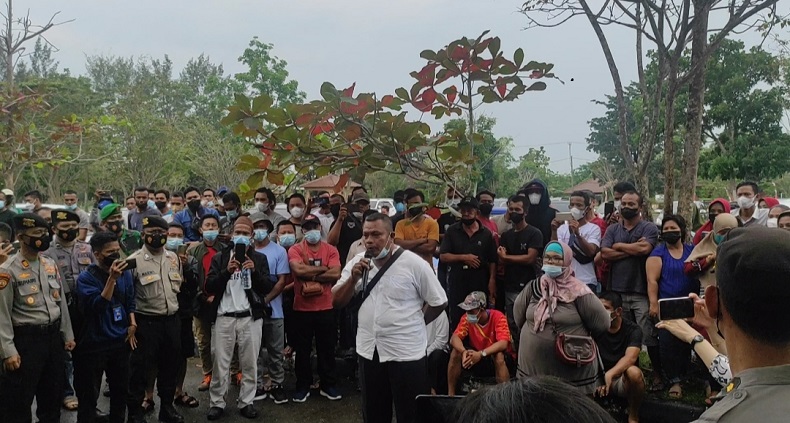 Warga Tuntut Keadilan, Minta Diizinkan Menambang di Teluk Kelabat Dalam 