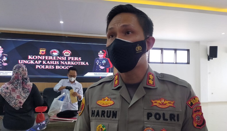 Liga 1 Mulai Bergulir, Polisi Tetap Jaga Stadion Pakansari meski Tak Ada Penonton