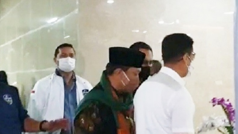  Pembengkakan Jantung, Ustaz Yahya Waloni Dilarikan ke RS Polri 
