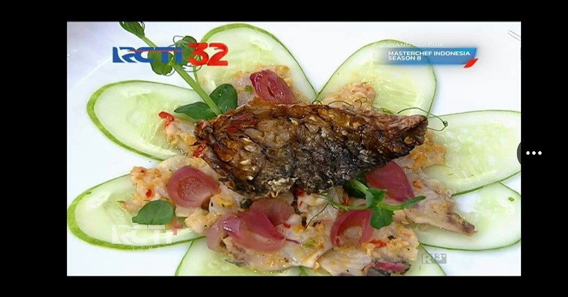 Sandiaga Uno Kenalkan Kuliner Naniura kepada Peserta MasterChef Indonesia