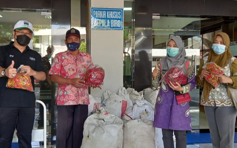 1,1 Ton Cabai Petani Diborong ASN Pemprov Jateng