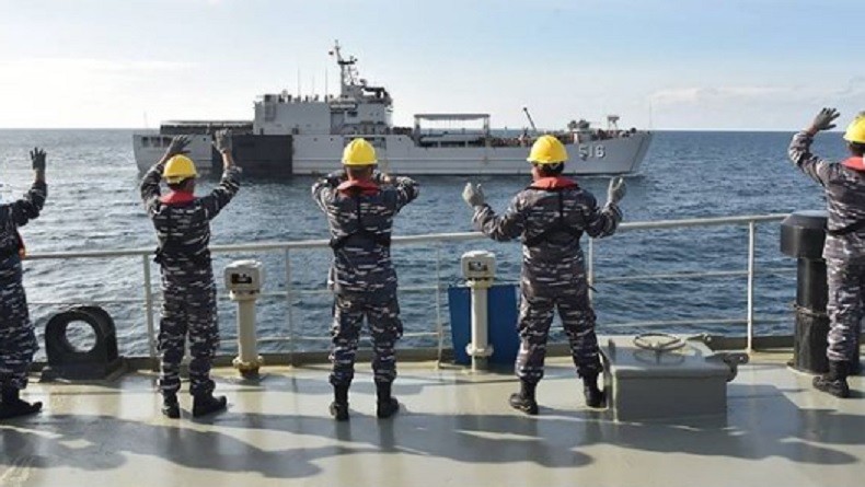 Dua Kapal Perang TNI AL Lolos dari Ancaman Ranjau Laut di Perairan Pontianak