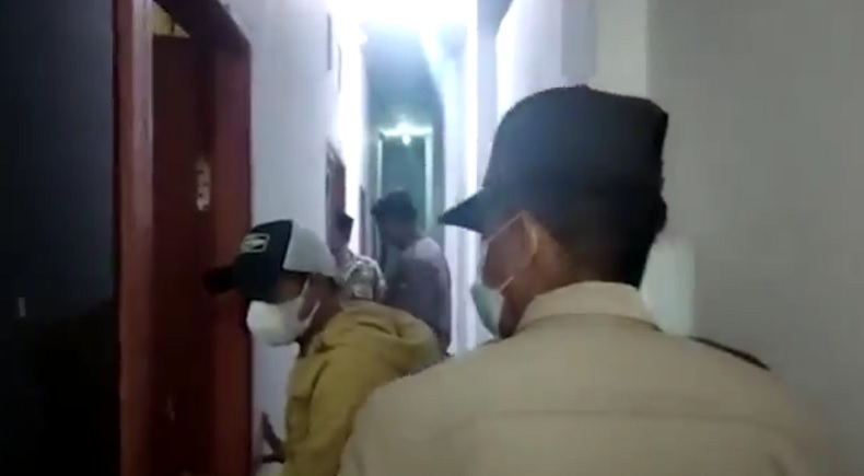 Polisi Gerebek Kamar Kos, Puluhan Pasangan Bukan Pasutri di Manggala Diamankan 
