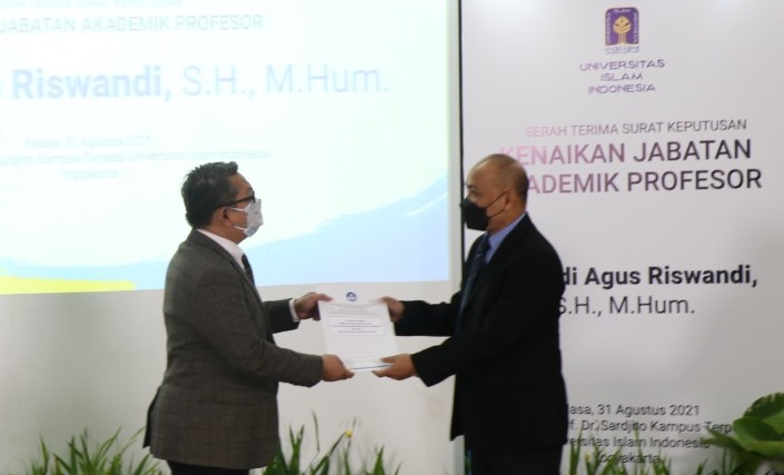 UII Tambah Satu Guru Besar Bidang Ilmu Hukum