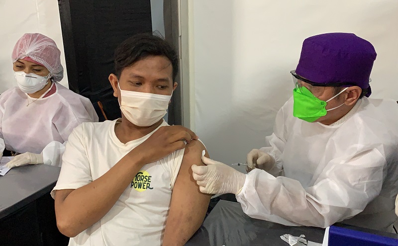 MNC Peduli Gelar Vaksinasi Dosis Kedua, Peserta: Mempermudah yang Tertinggal