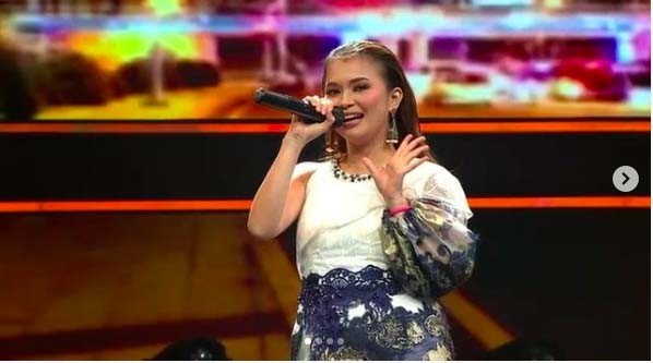 Curi Hati Juri dengan Lagu Bahasa Jawa, Laela Kembali Juara di Mikrofon Impian