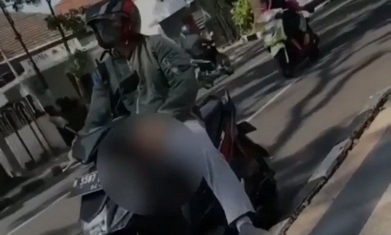 Polisi Buru Pria Pamer Kemaluan di Malang: Motor Pelaku Atas Nama Seorang Dokter 