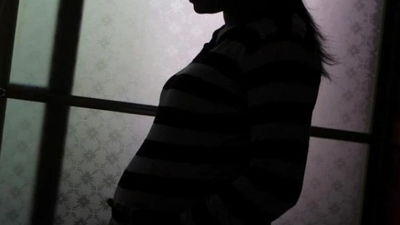 Mengharukan, Perempuan Hamil Positif Covid di Malaysia Melahirkan Sendiri di Ruang Isolasi