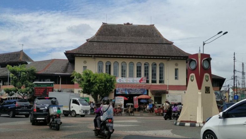 Pasar Gede Solo Berusia 93 Tahun, Ini Harapan Gibran