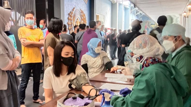 Puluhan Warga Binaan Rutan Salatiga Disuntik Vaksin Covid-19 Dosis Kedua 