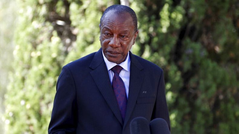 Suara Tembakan di Istana, Militer Guinea Klaim Kudeta Presiden Alpha Conde