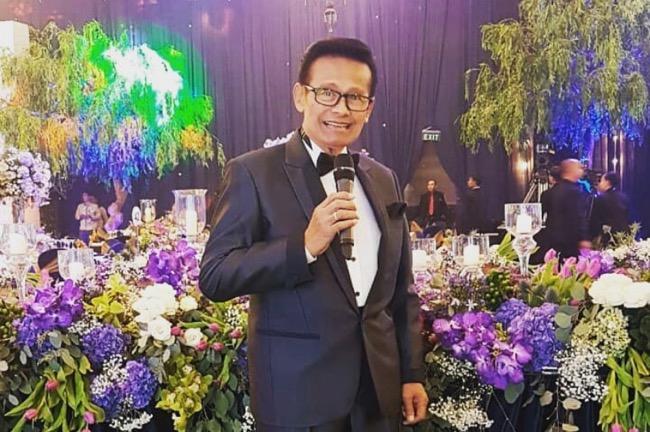 Kabar Duka, Penyanyi Koes Hendratmo Meninggal Dunia di Usia Ke-79 