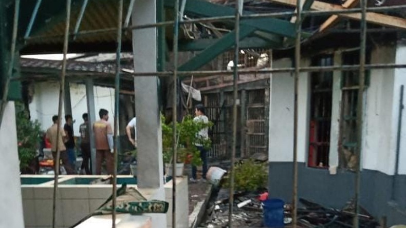 Kapolda Metro Jaya Cek TKP Kebakaran Lapas Tangerang, Api Sudah Padam