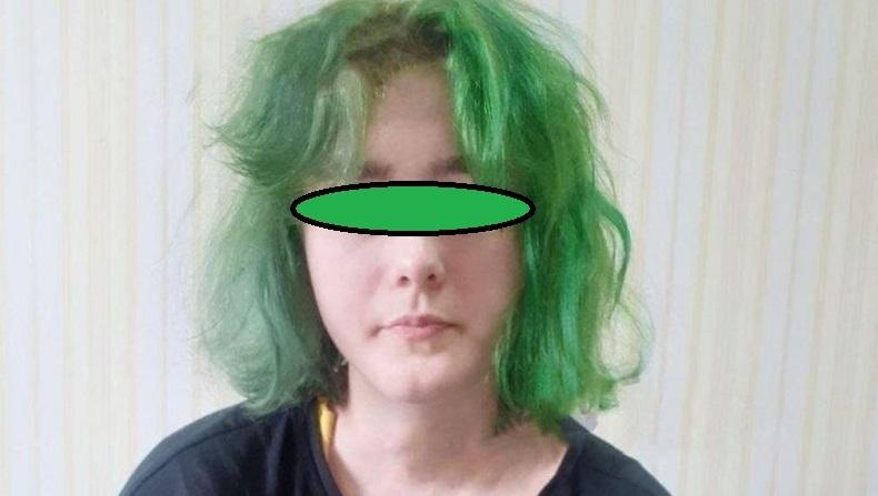 Diduga Gangguan Mental, Perempuan Rambut Hijau Menembakkan Panah ke Sekolah