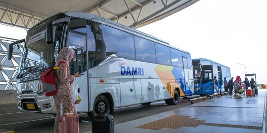 Wow, Naik Damri dari Bogor ke Bandara Soetta Cuma Bayar Rp100    