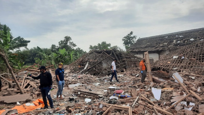 Ledakan di Pasuruan Tewaskan Ayah Anak, Saksi Ceritakan Detik-Detik Kengerian