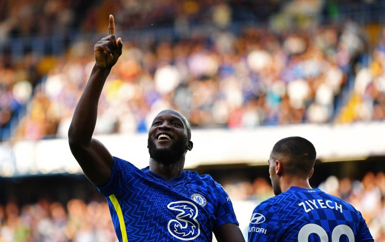 Bantai Aston Villa, Chelsea Pepet MU di Puncak Klasemen