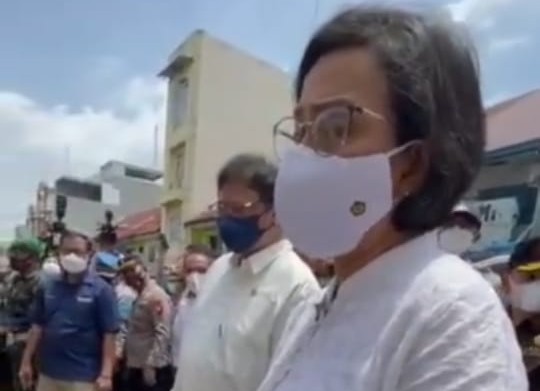 Sri Mulyani Salut dengan Penjual Tempe, Tak Putus Asa Meski Omzet Turun 50 persen