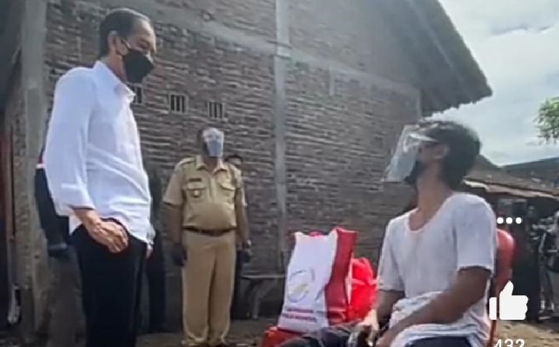 Saat Joko Widodo Terharu Bertemu Jokowi di Klaten