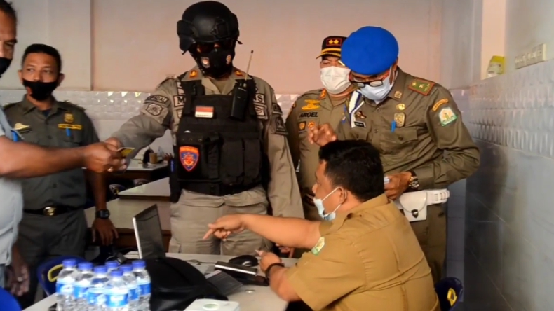 2 PNS Aceh yang Terciduk Satpol PP di Warkop Tak Dihukum