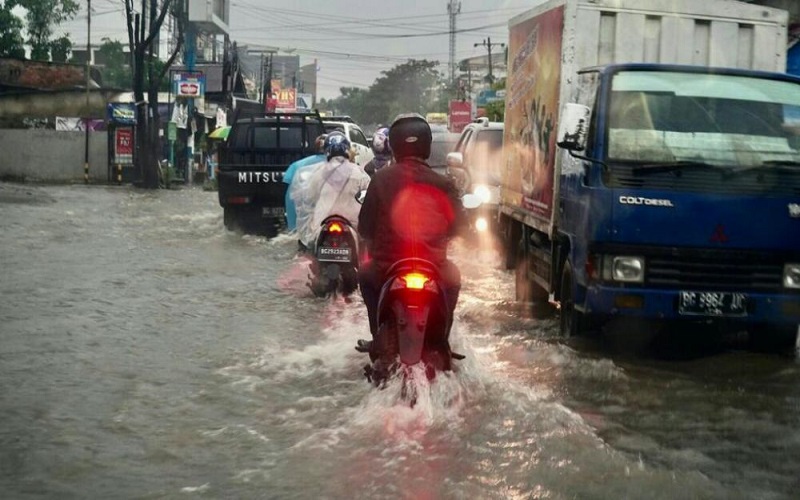 Intensitas Hujan Meningkat, Sumsel Siaga Bencana sampai Tahun Depan 