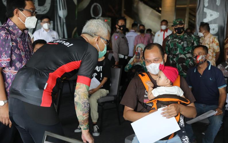 Ganjar Ingatkan Kepala Daerah: Awas, Banyak Vaksin Kedaluwarsa 13 Januari