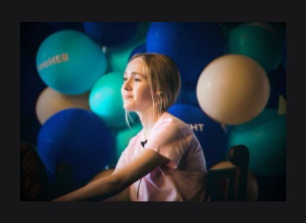 Gadis 19 Tahun Raup Miliaran Rupiah dari Bisnis Nama Bayi