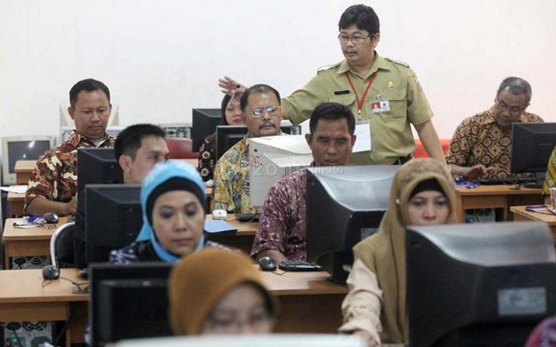 MenPANRB Pastikan Penggunaan Robot Tak Akan Rugikan PNS