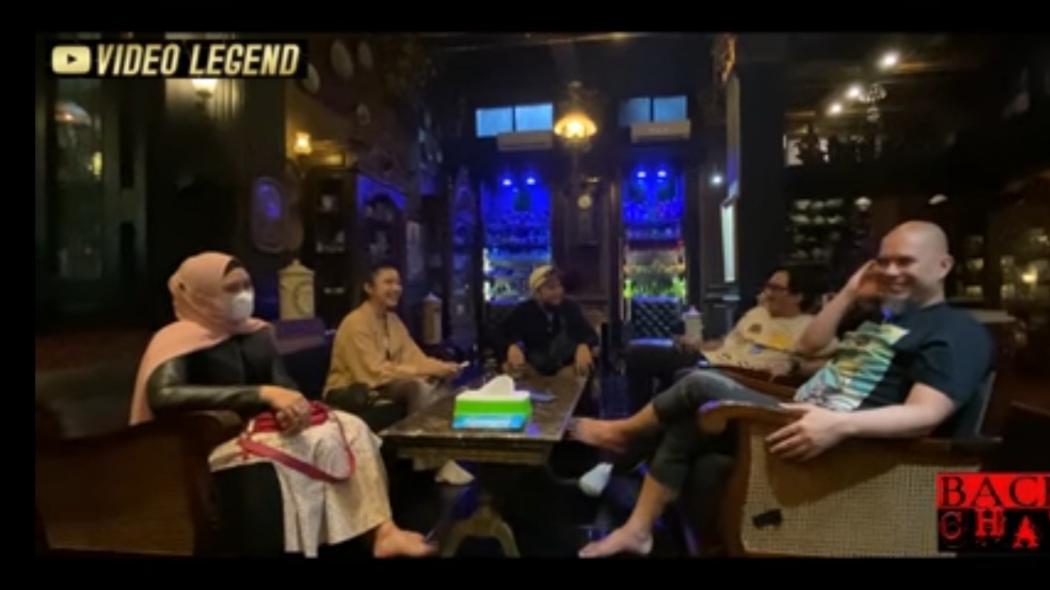 Ahmad Dhani Pamer Kamar Tidur Waktu Masih Bareng Maia Estianty, Isinya Mengagetkan