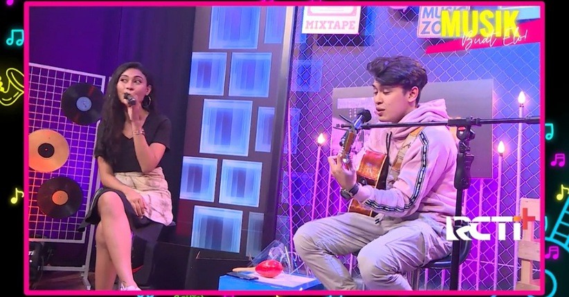 Novia Bachmid Berbagi Tips Mengejar Mimpi di Acara Musik Viral