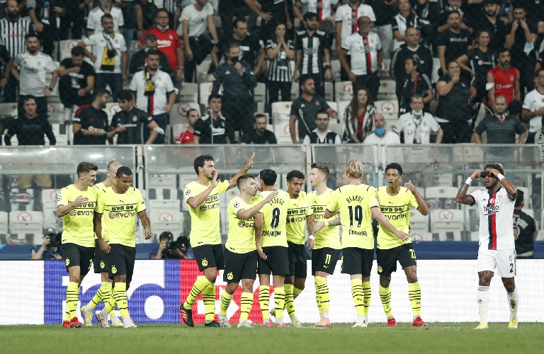 Dortmund Hajar Besiktas, Jude Bellingham Menggila