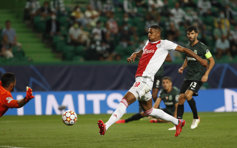 Top Skor Sementara Liga Champions: Striker Ajax Lampaui Robert Lewandowski dan Cristiano Ronaldo