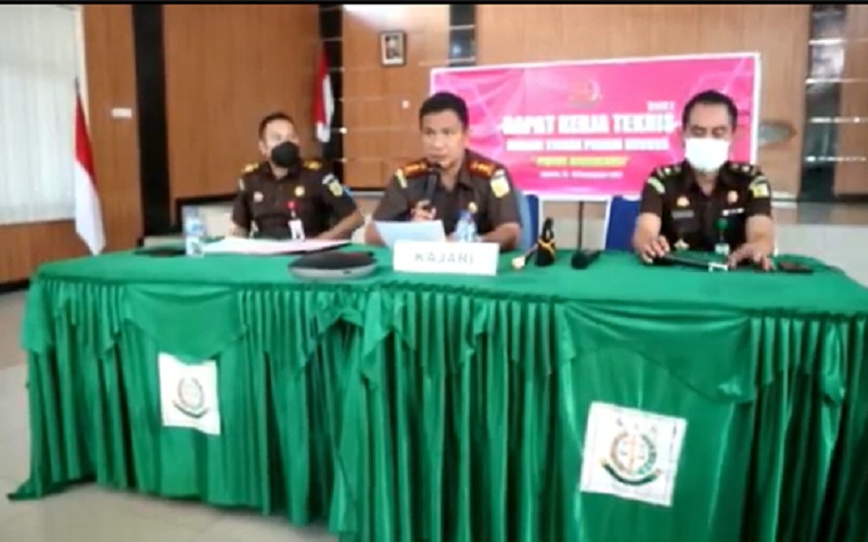  Kompak Melarikan Diri, Ayah dan Anak Ini Jadi DPO Kasus Korupsi Dana Desa