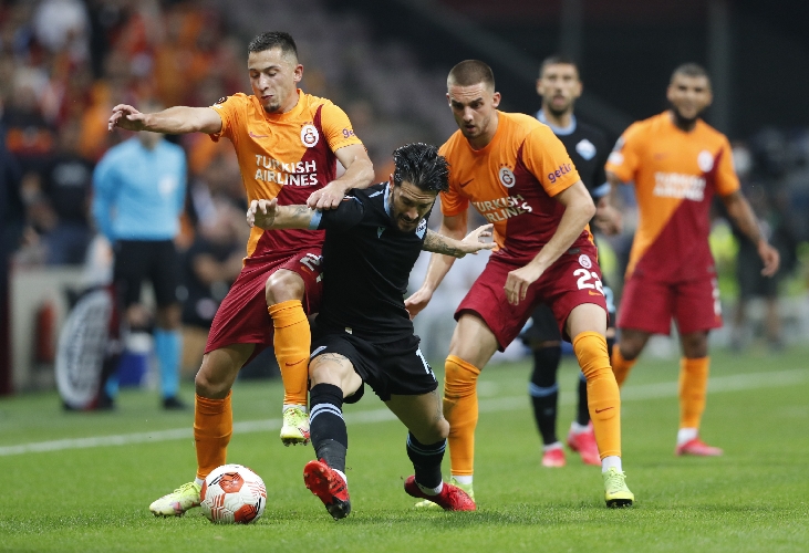 Kiper Lazio Bikin Blunder Konyol, Biancocelesti Tumbang di Markas Galatasaray 